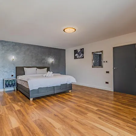 Holiday home Rokebea Luxury Brasov