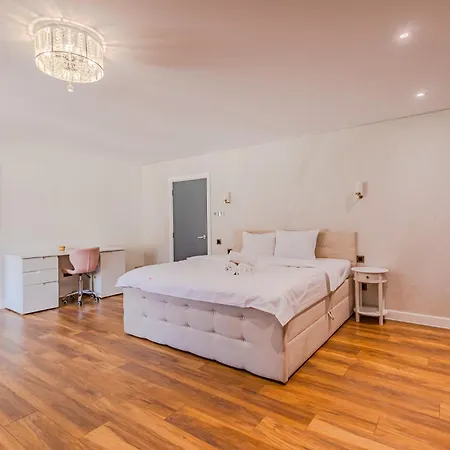 Rokebea Luxury Brasov