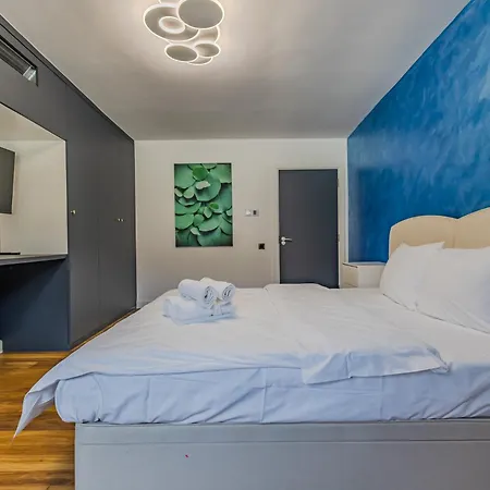 Rokebea Luxury Holiday home *