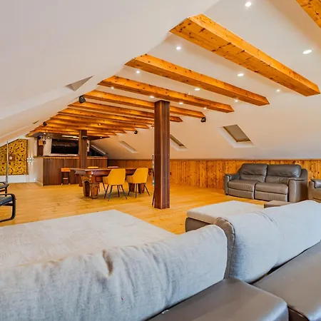 Rokebea Luxury Holiday home
