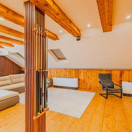 Rokebea Luxury Brasov
