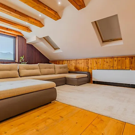 Rokebea Luxury *