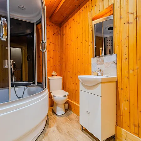 Rokebea Luxury