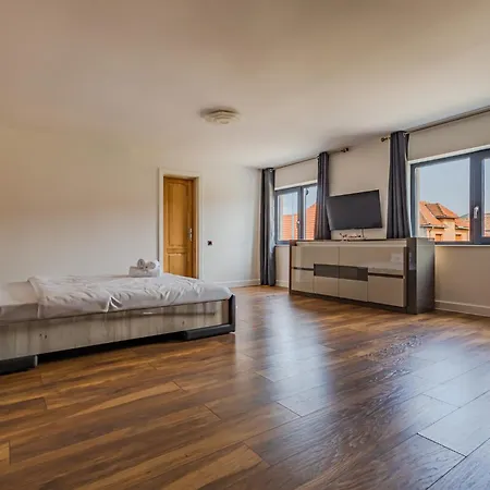 Rokebea Luxury Holiday home