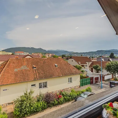 Rokebea Luxury Holiday home