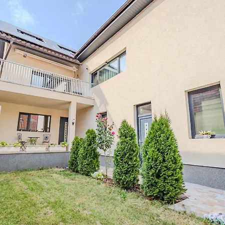Rokebea Luxury Holiday home Brasov